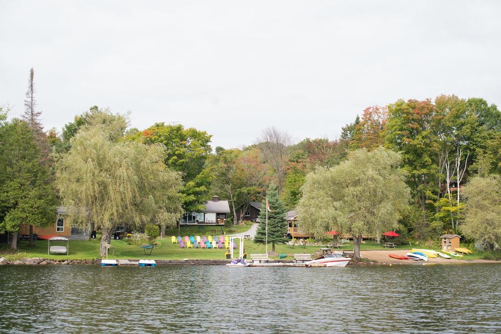 Ogopogo Resort Carnarvon Buitenkant foto