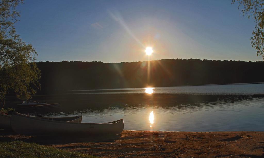 Ogopogo Resort Carnarvon Buitenkant foto